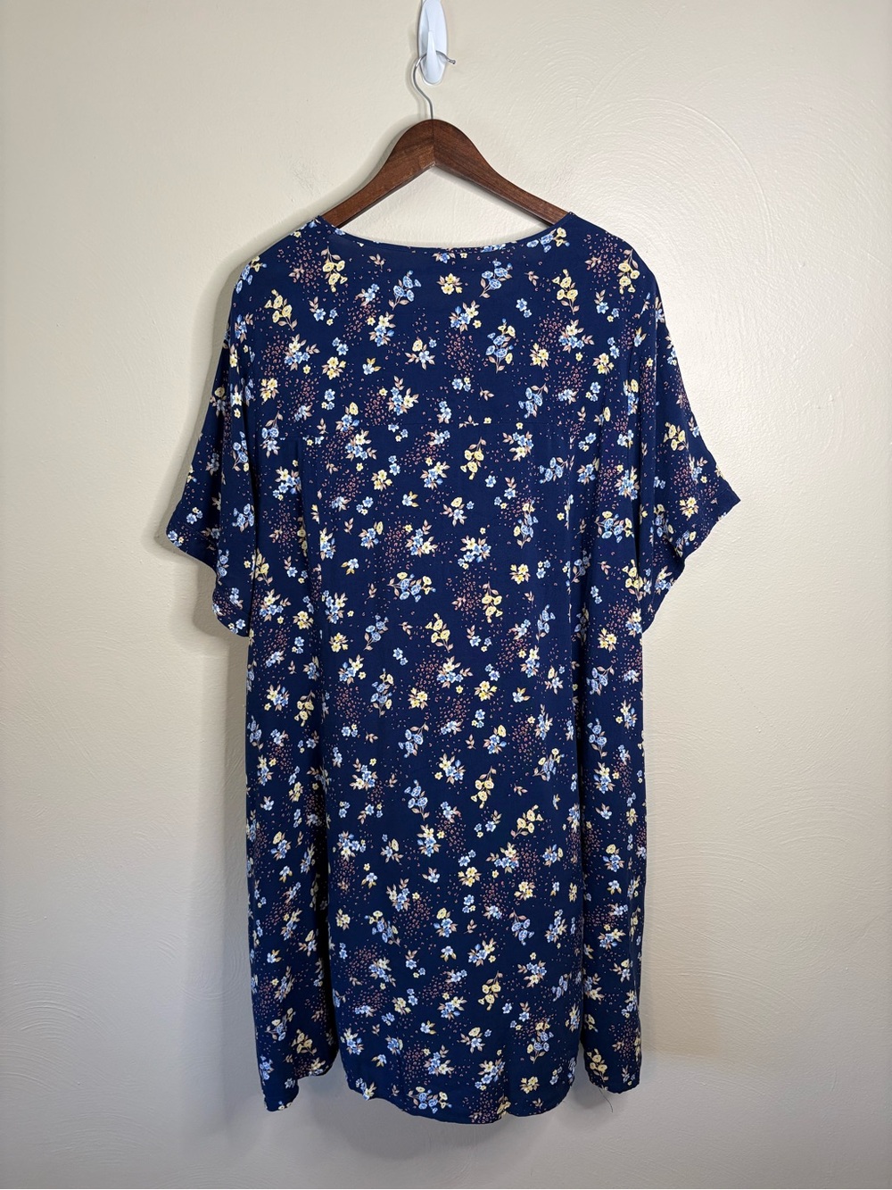 Torrid Dress Women 4 Navy Floral Babydoll Short Sleeve Rayon Boho Cottagecore - Picture 6 of 10
